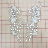 Applique - Beaded Sequin White and Silver Metallic Pairs